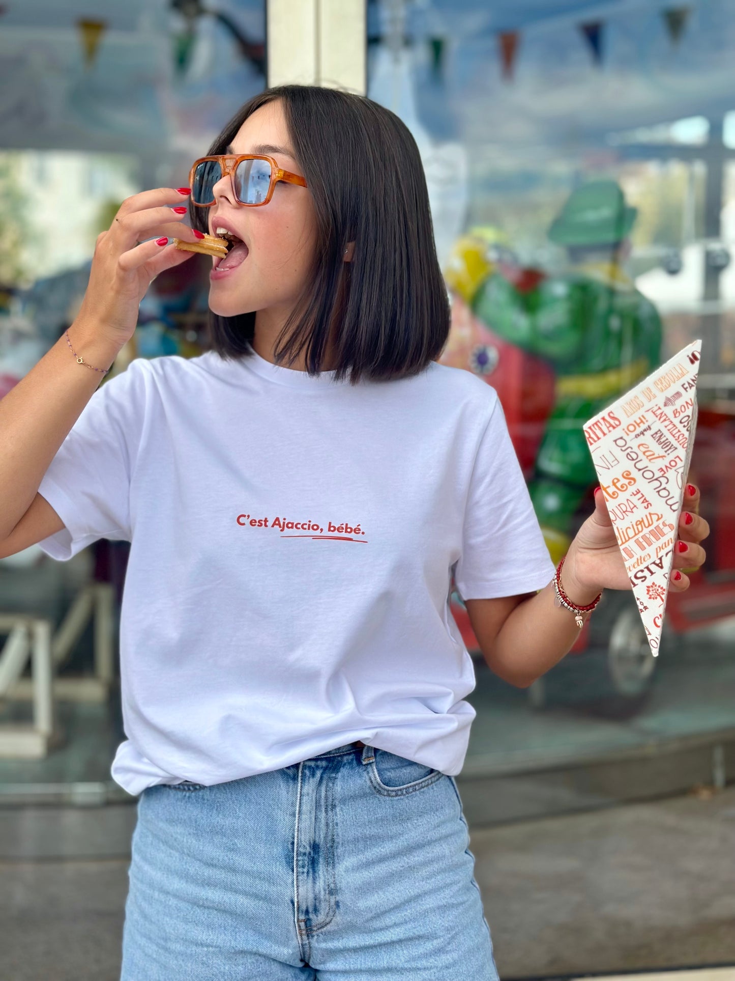 T-shirt “C’est Ajaccio, bébé.”