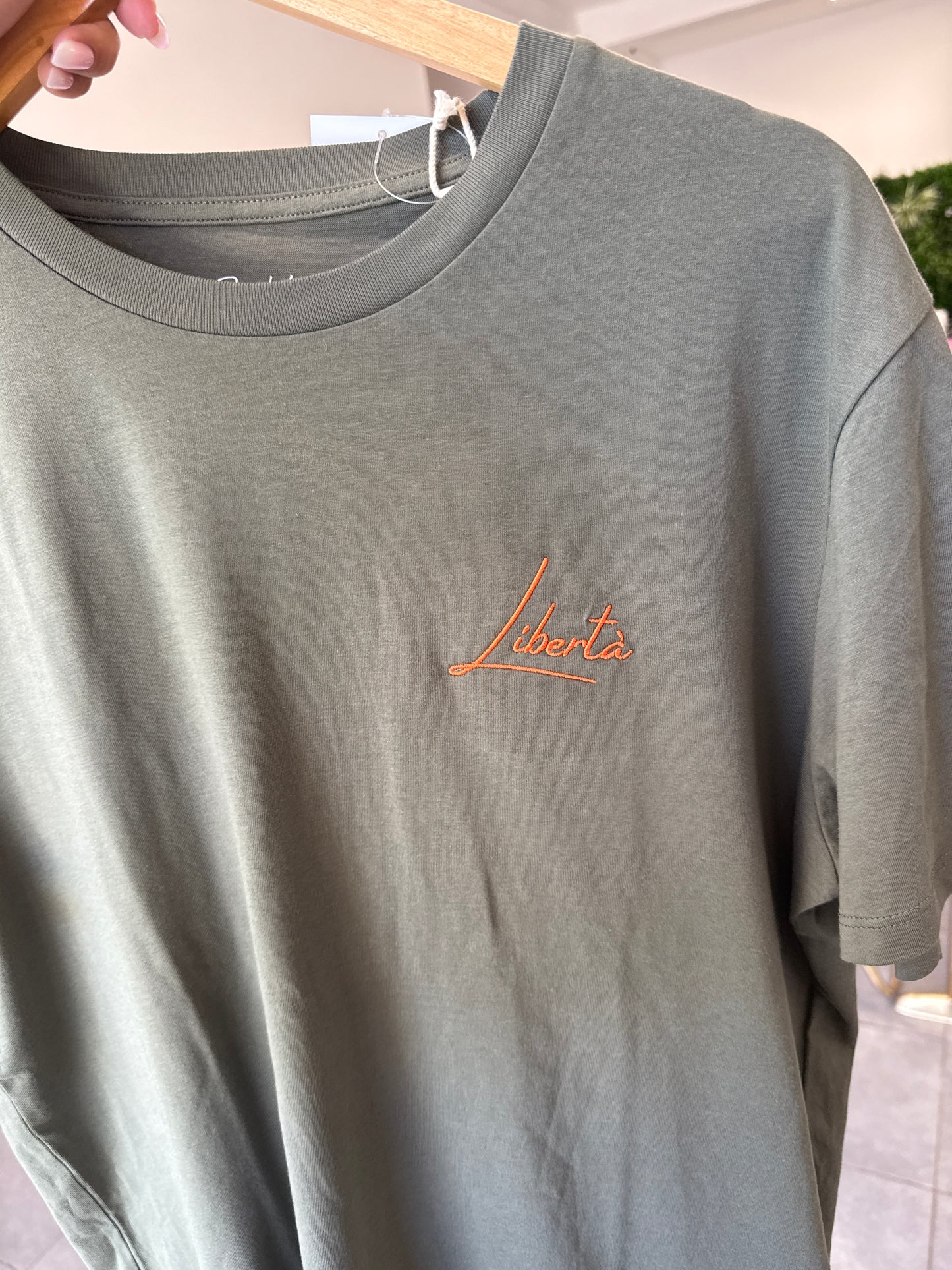 T-shirt brodé