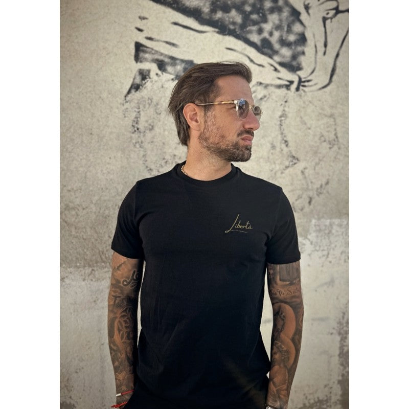 T-shirt brodé