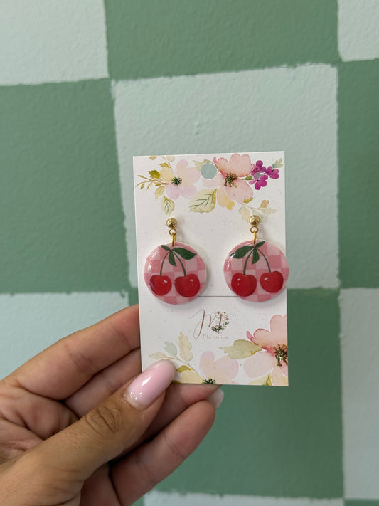 Boucle d’oreille cerise