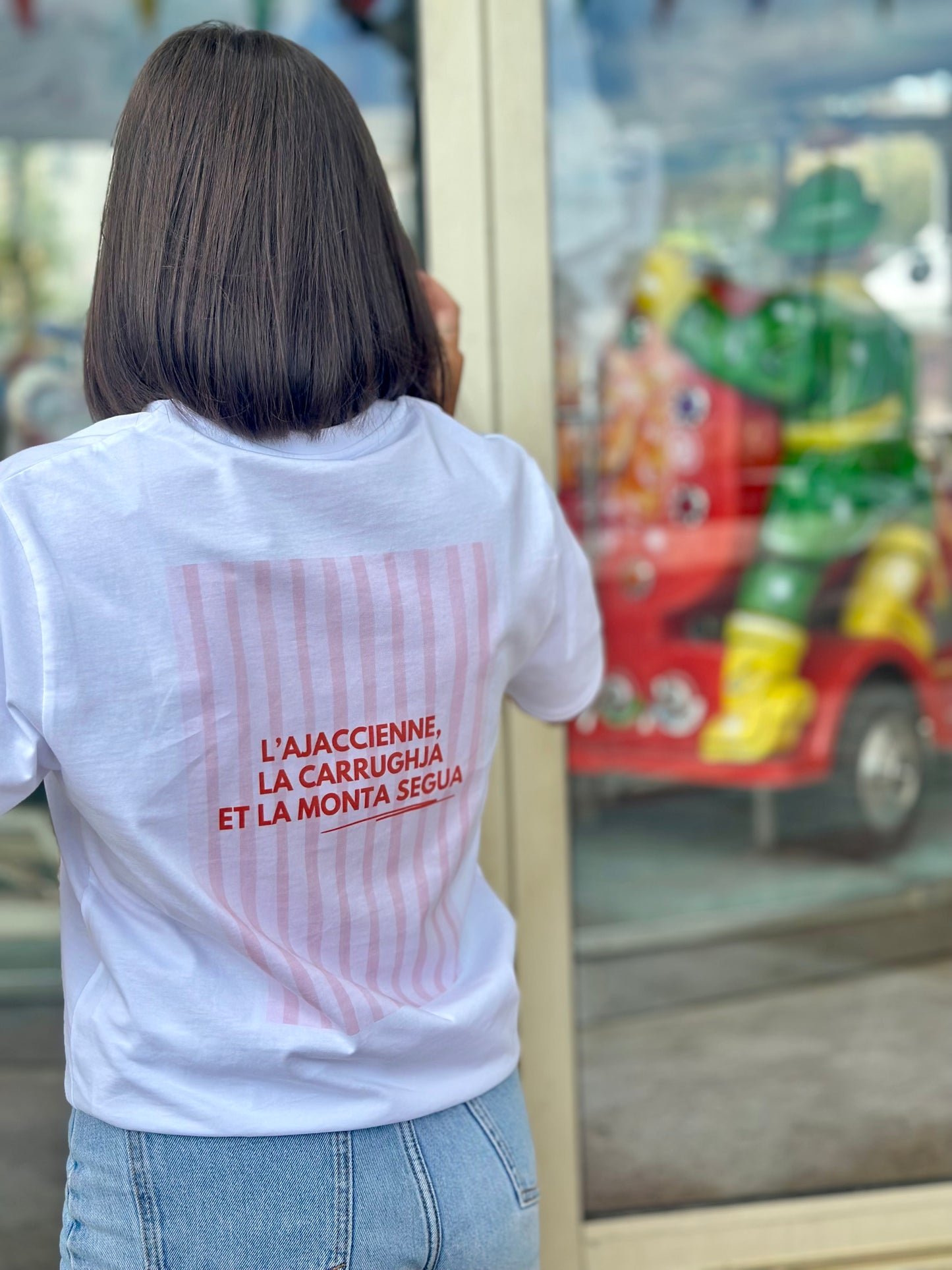 T-shirt “C’est Ajaccio, bébé.”